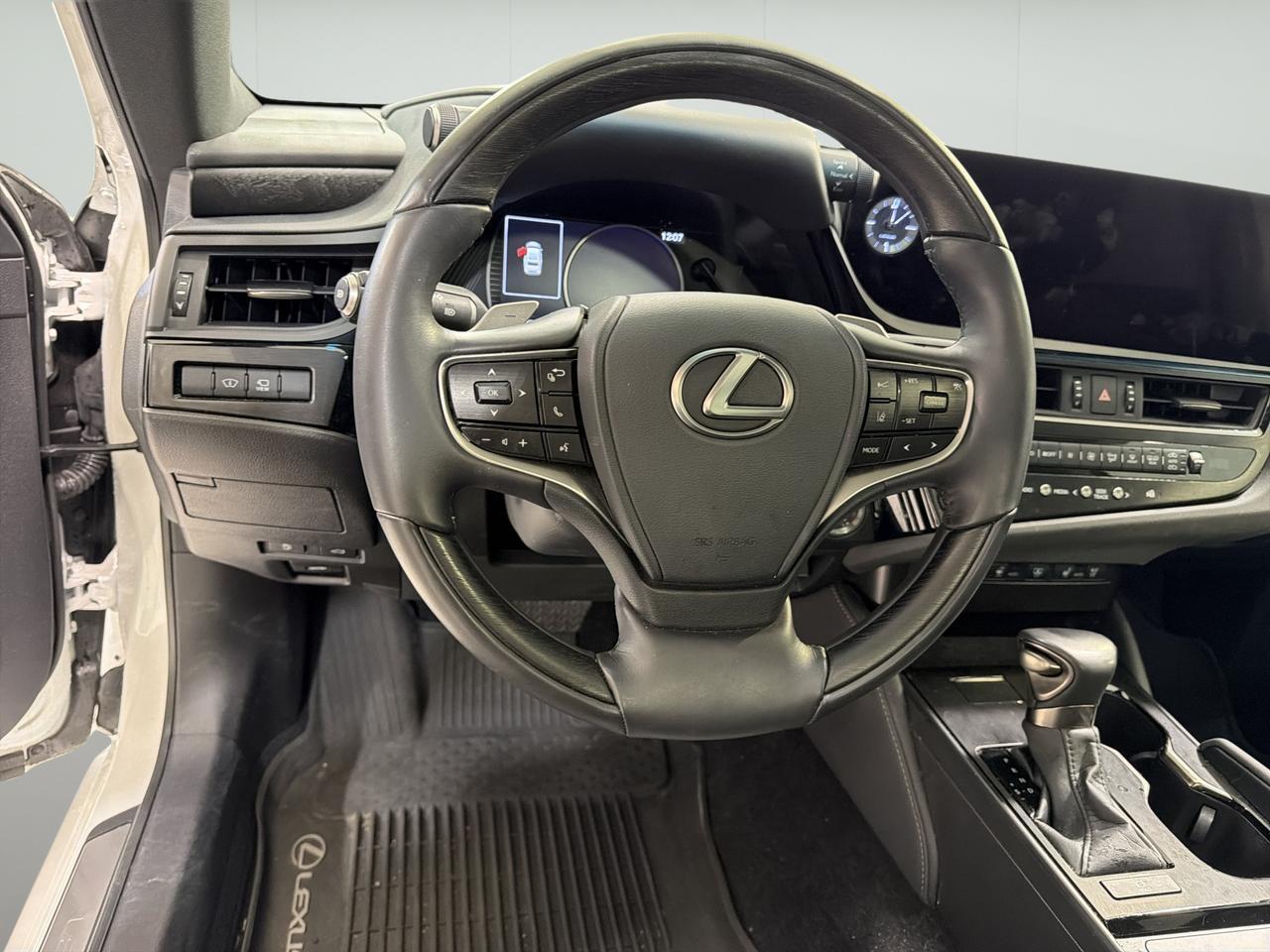 2025 Lexus ES 350 Ultra Luxury San Antonio TX