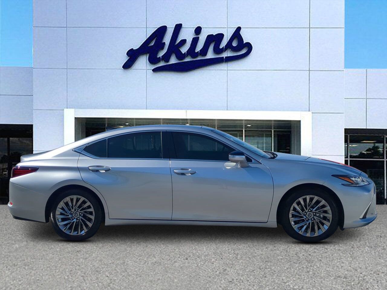 2025 Lexus ES