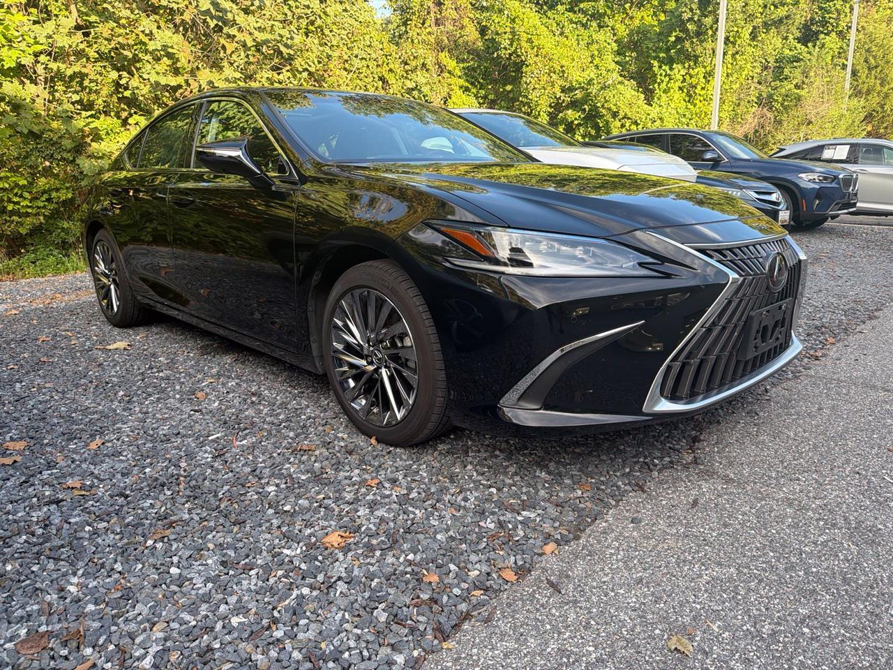 2025 Lexus ES 350 Ultra Luxury