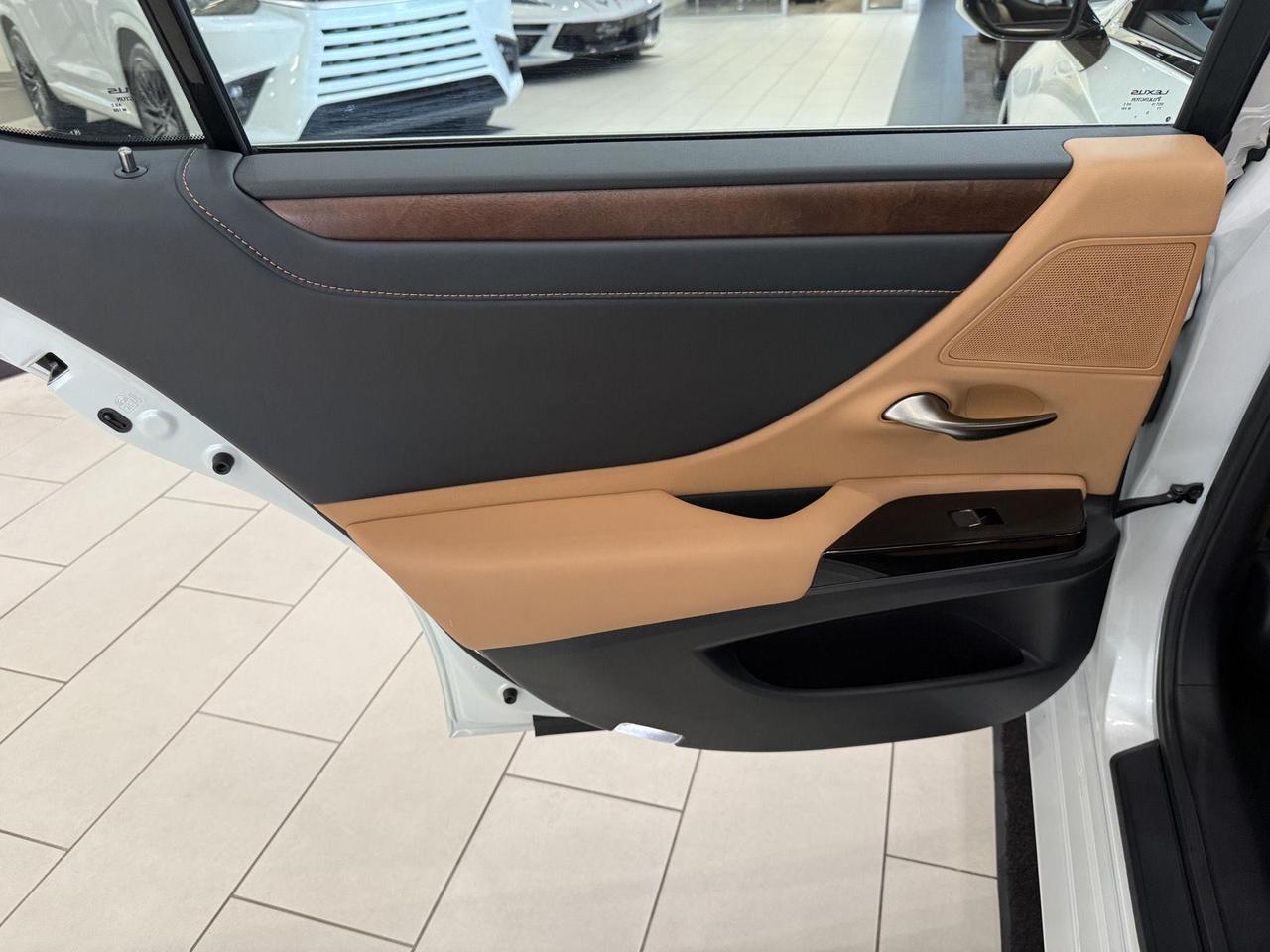 2025 Lexus ES 350 Annapolis MD
