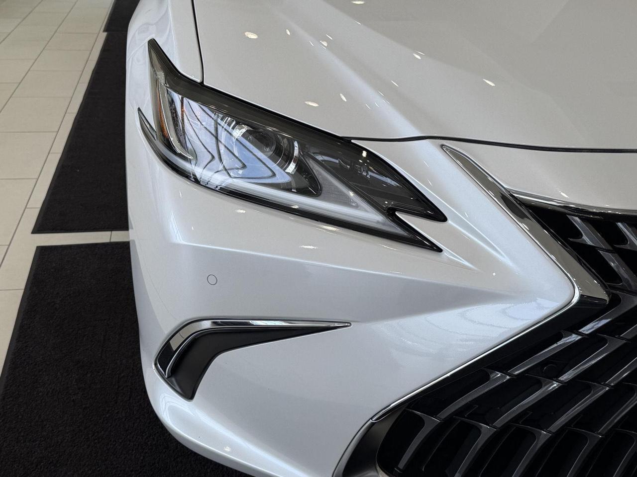2025 Lexus ES 350 Annapolis MD