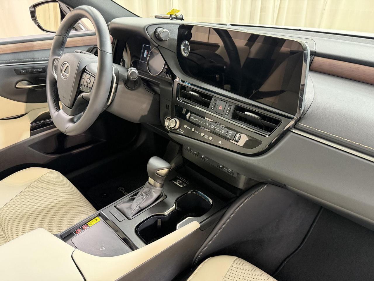 2025 Lexus ES 350 Annapolis MD