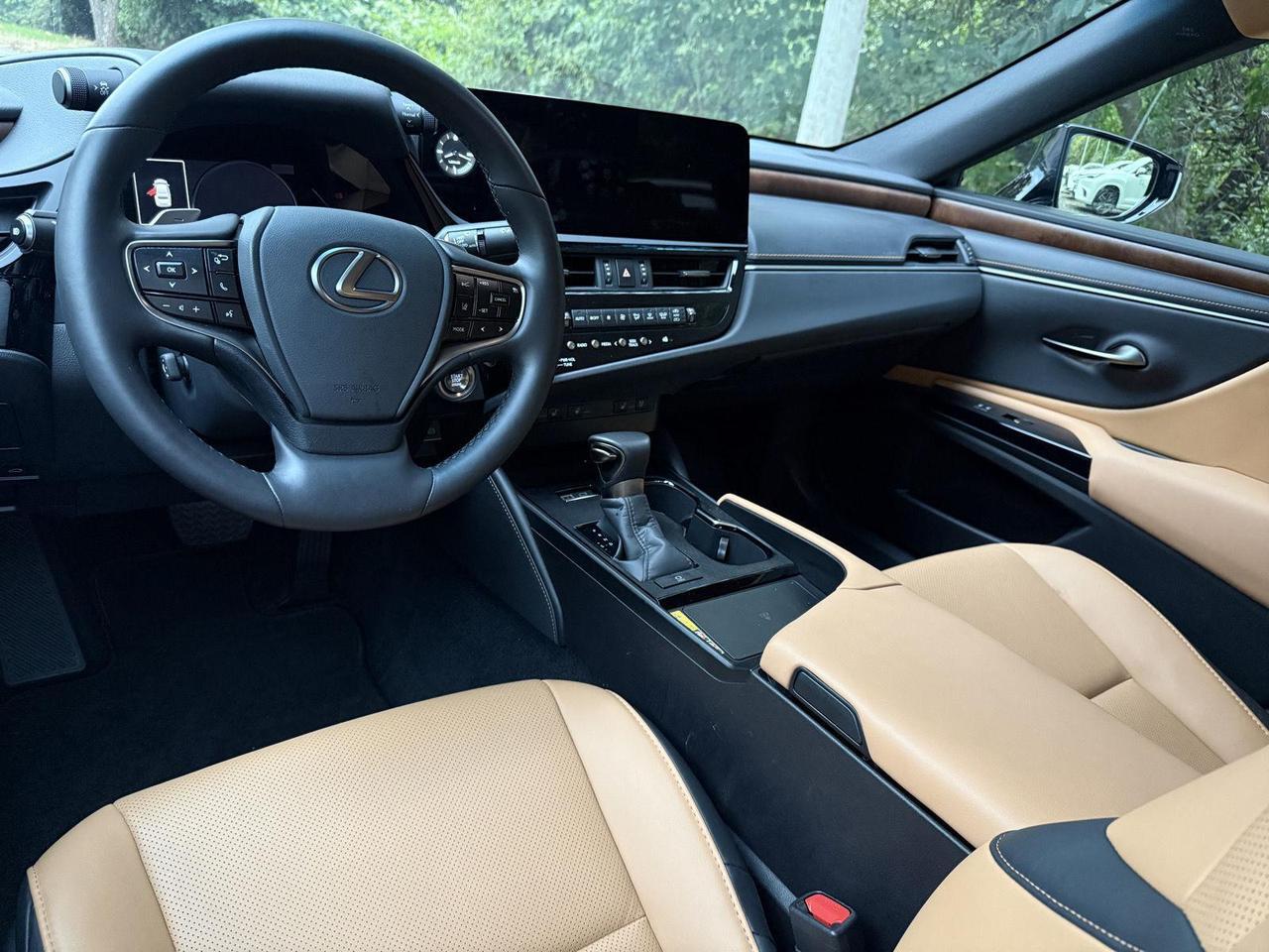 2025 Lexus ES 350 Annapolis MD