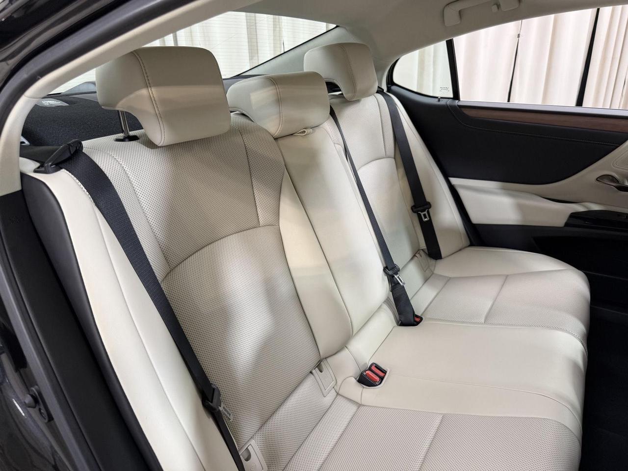 2025 Lexus ES 350 Annapolis MD