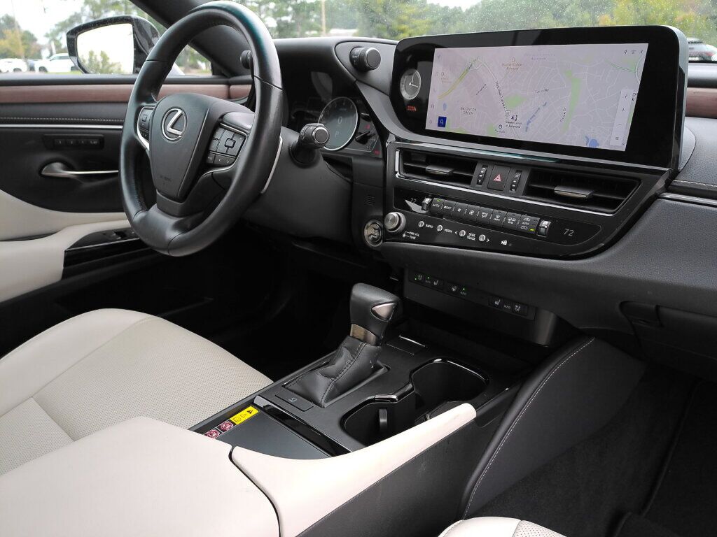 2025 Lexus ES 350 Richmond VA