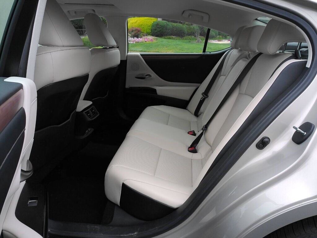 2025 Lexus ES 350 Richmond VA