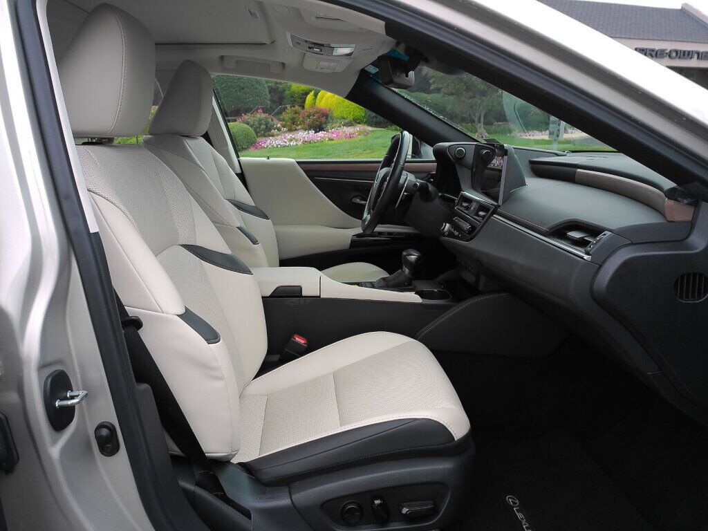 2025 Lexus ES 350 Richmond VA