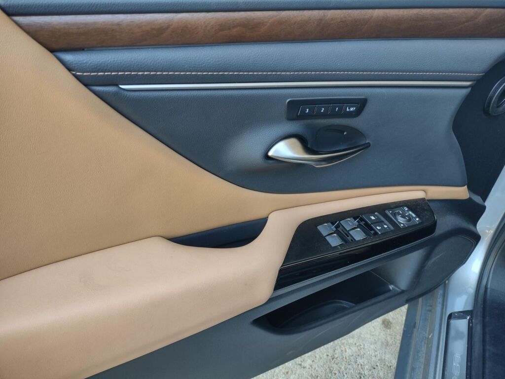 2025 Lexus ES 350 Richmond VA