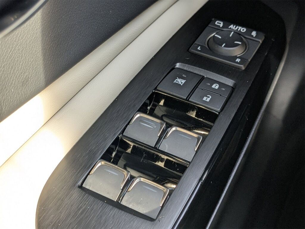 2025 Lexus ES 350 Richmond VA