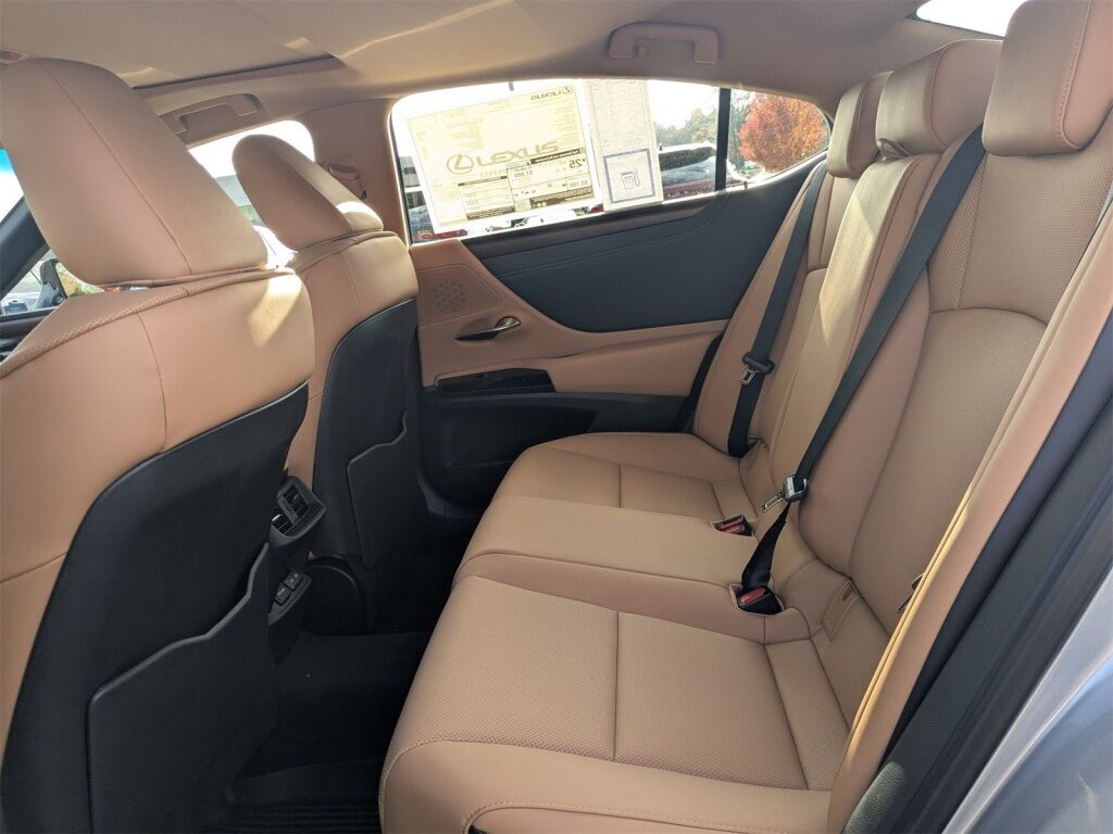 2025 Lexus ES 350 Richmond VA