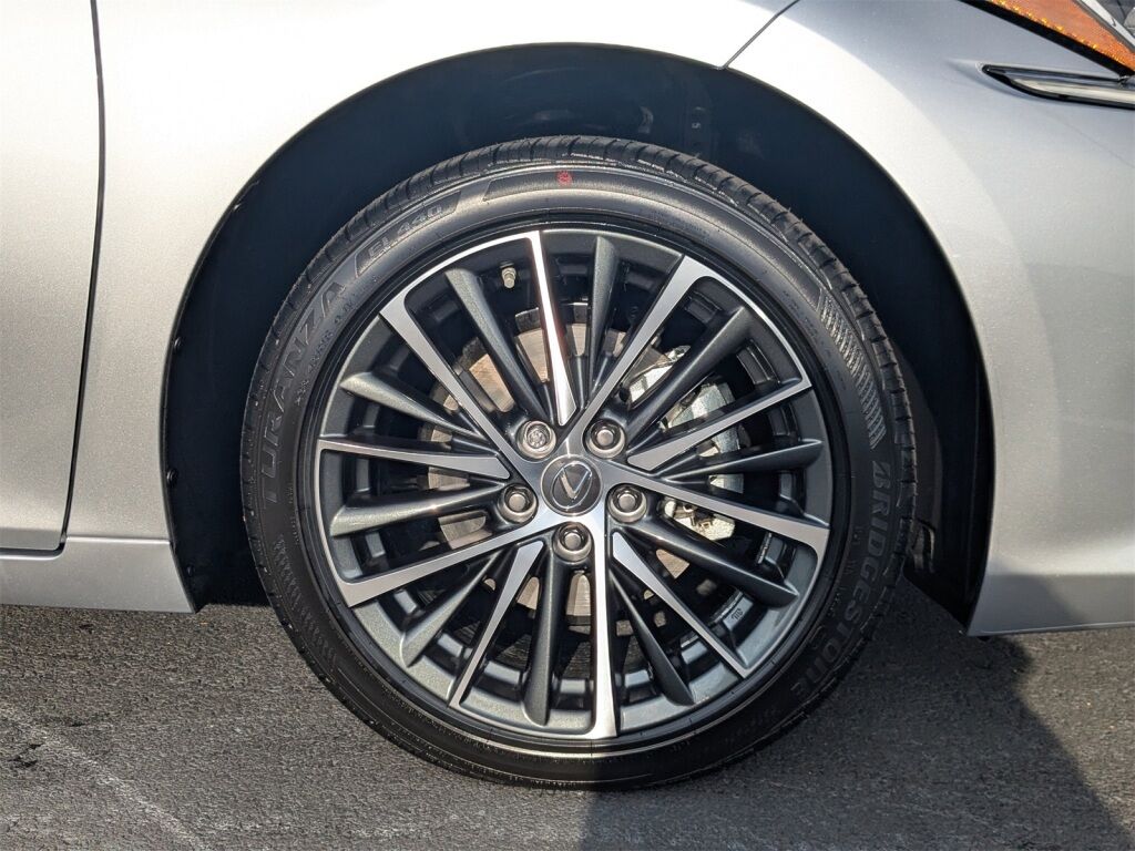 2025 Lexus ES 350 Richmond VA