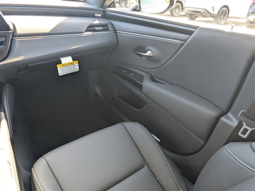 2025 Lexus ES 350 Richmond VA