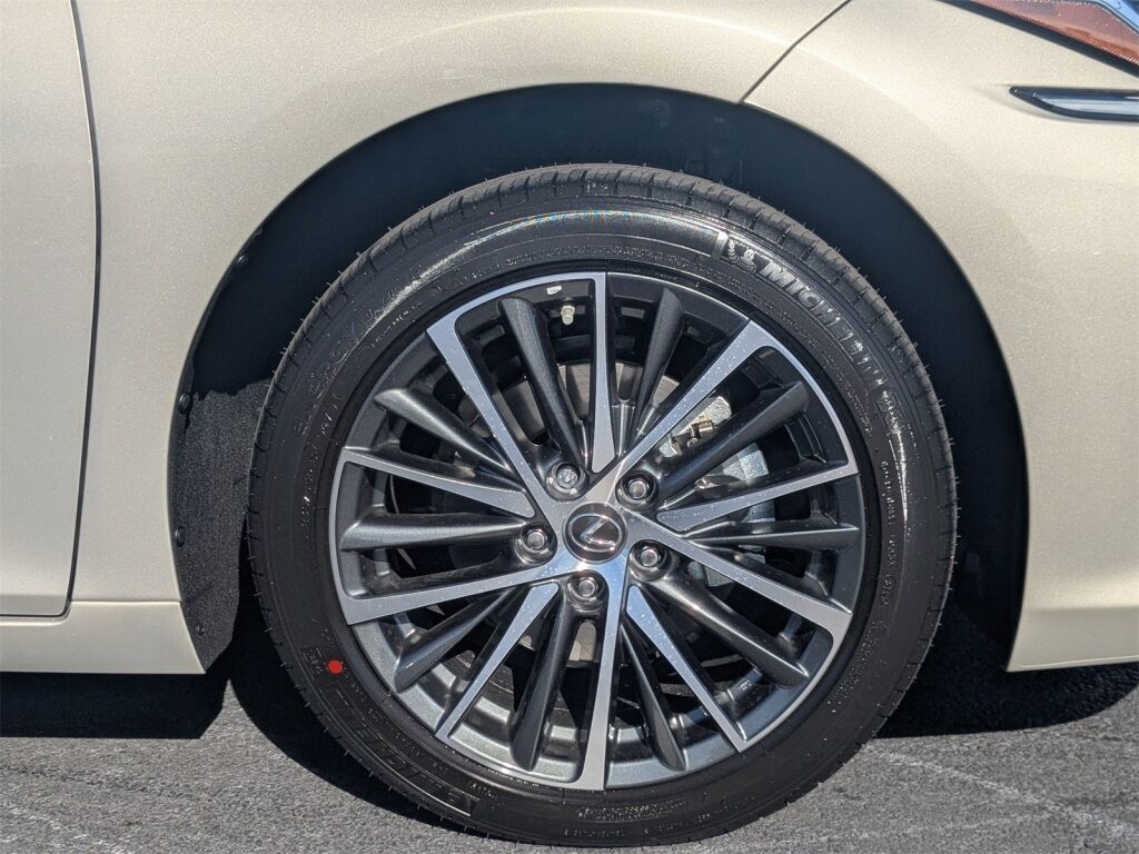 2025 Lexus ES 350 Richmond VA