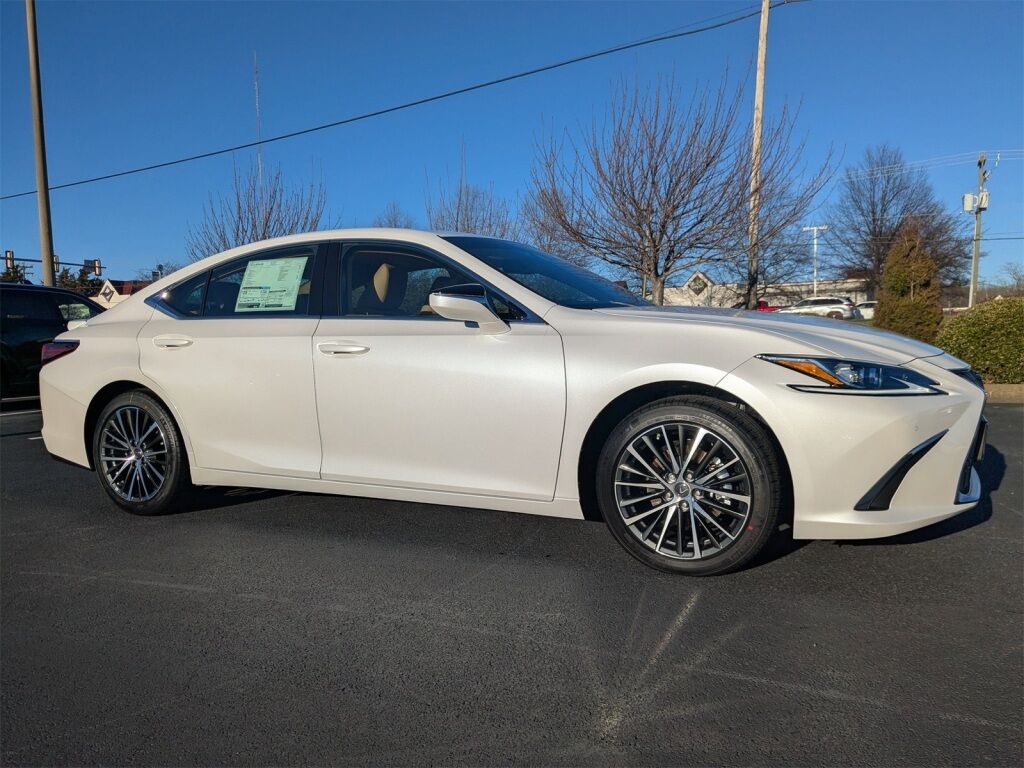 2025 Lexus ES