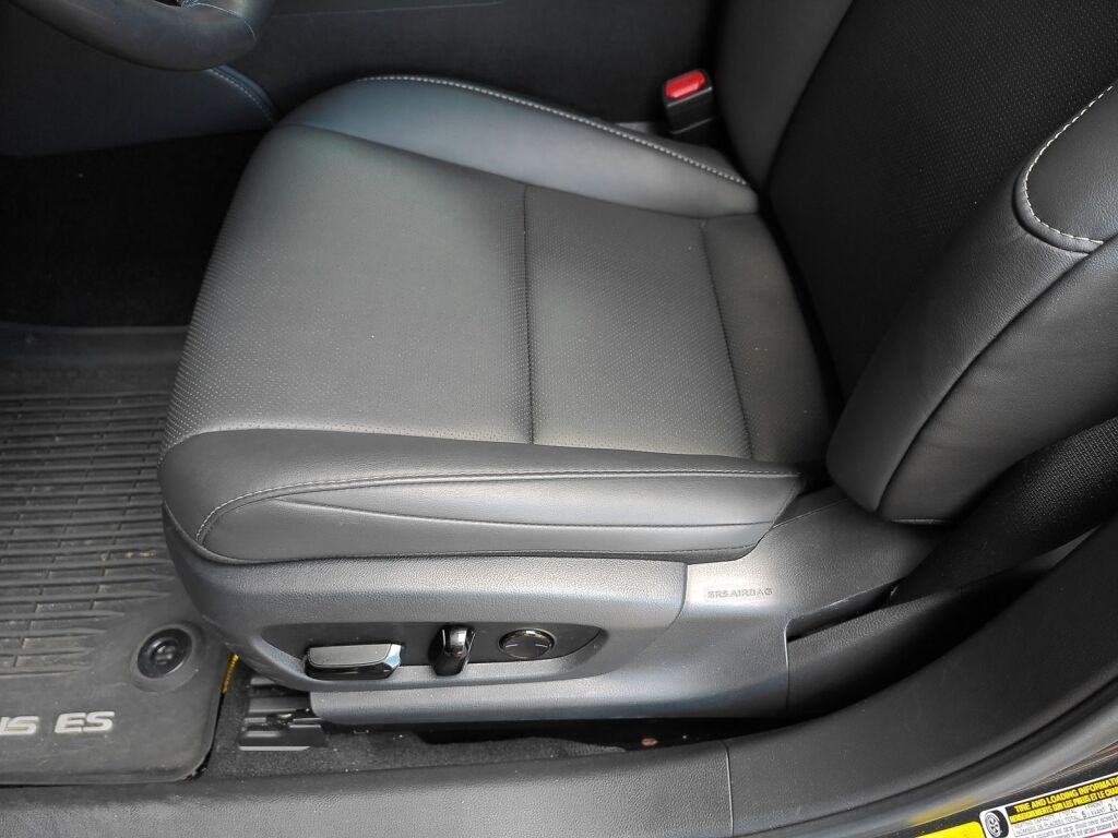 2025 Lexus ES 350 Richmond VA