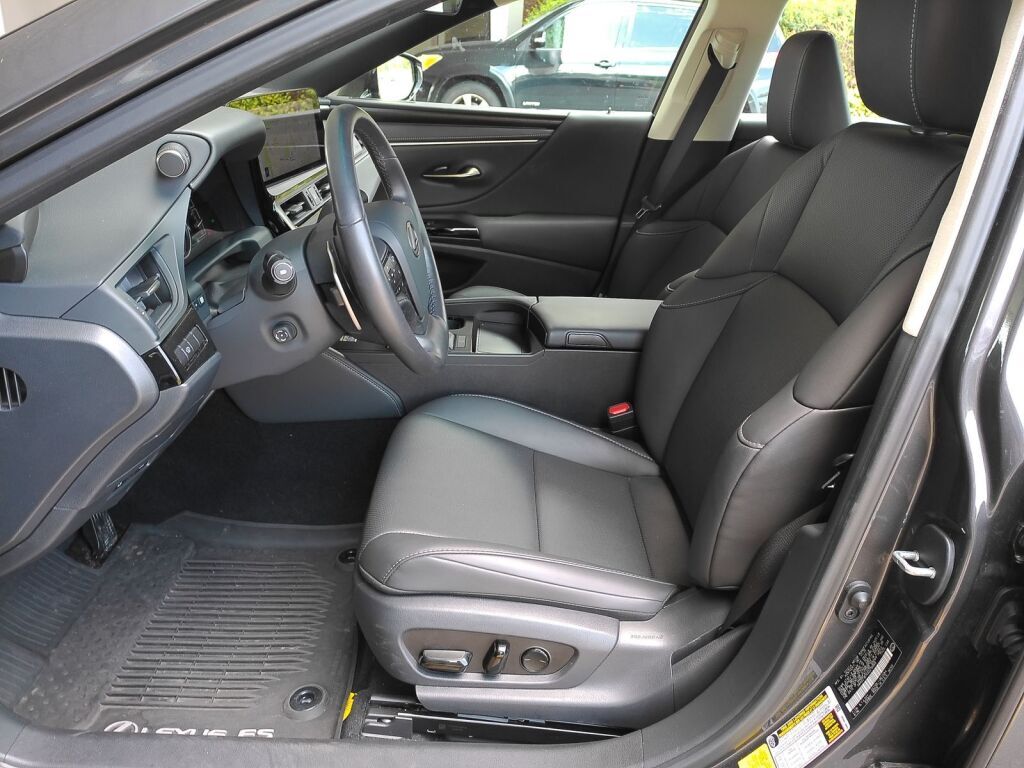 2025 Lexus ES 350 Richmond VA