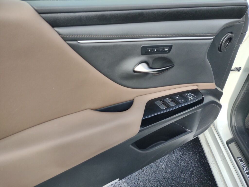 2025 Lexus ES 350 Richmond VA