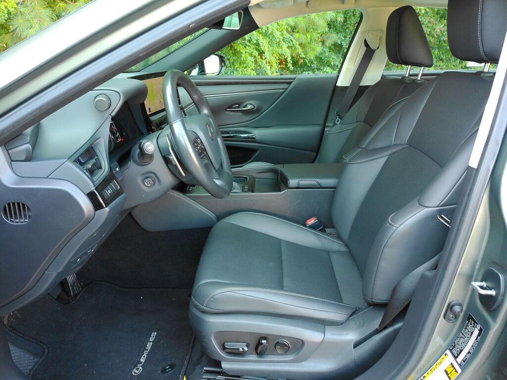 2025 Lexus ES 350 Richmond VA