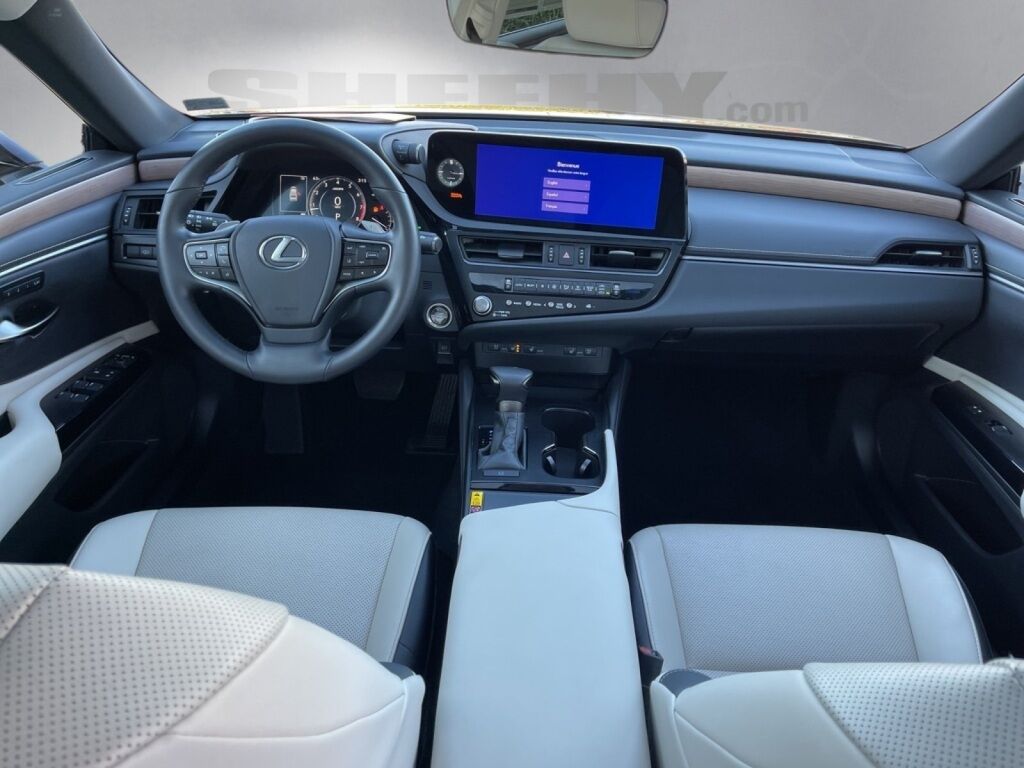 2025 Lexus ES 350 Richmond VA