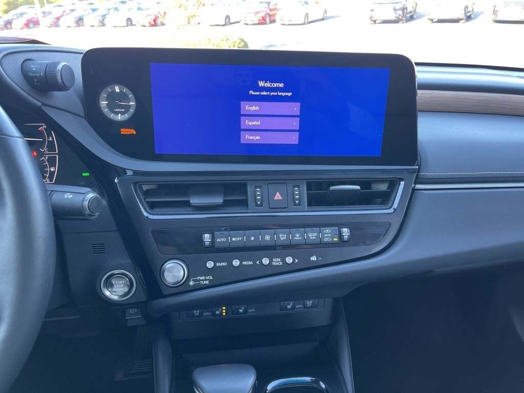 2025 Lexus ES 350 Richmond VA