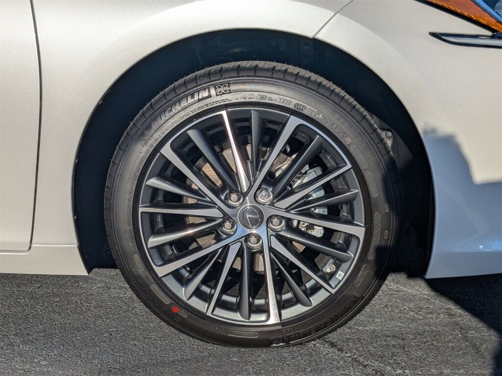 2025 Lexus ES 350 Richmond VA