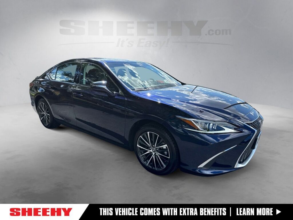 2025 Lexus ES