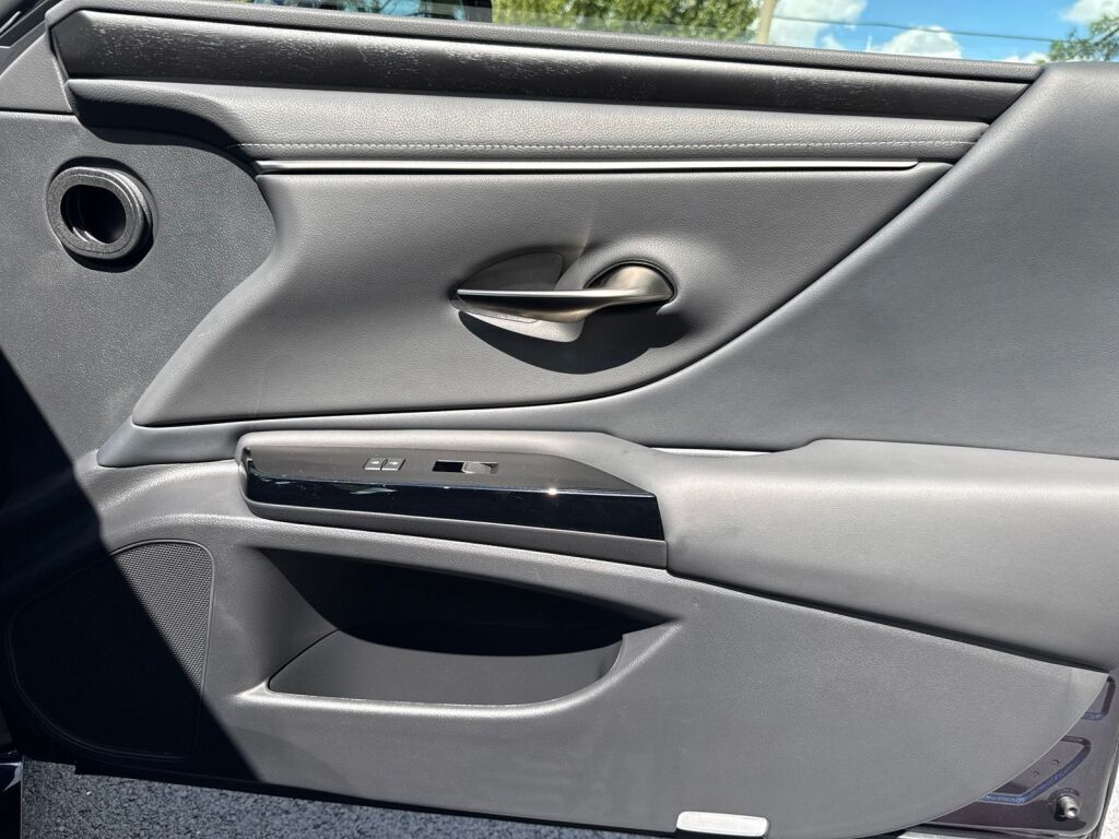 2025 Lexus ES 350 Richmond VA