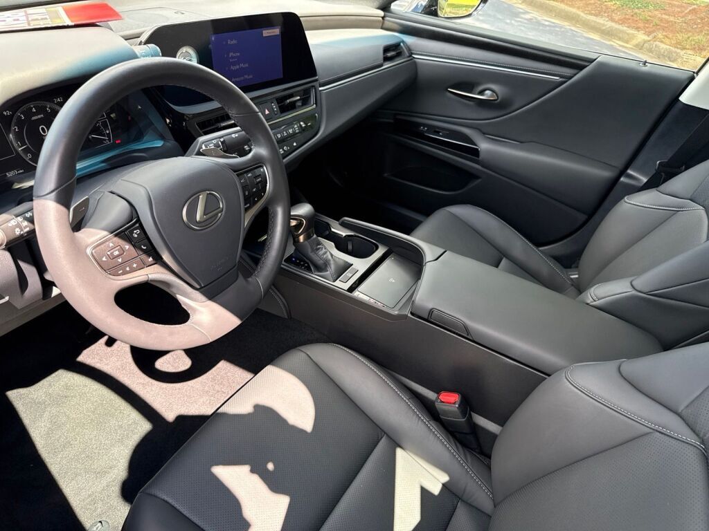 2025 Lexus ES 350 Richmond VA