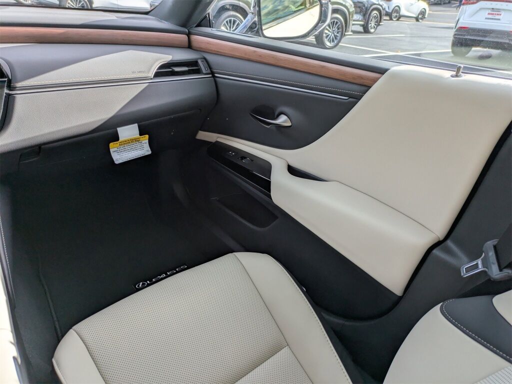 2025 Lexus ES 350 Richmond VA