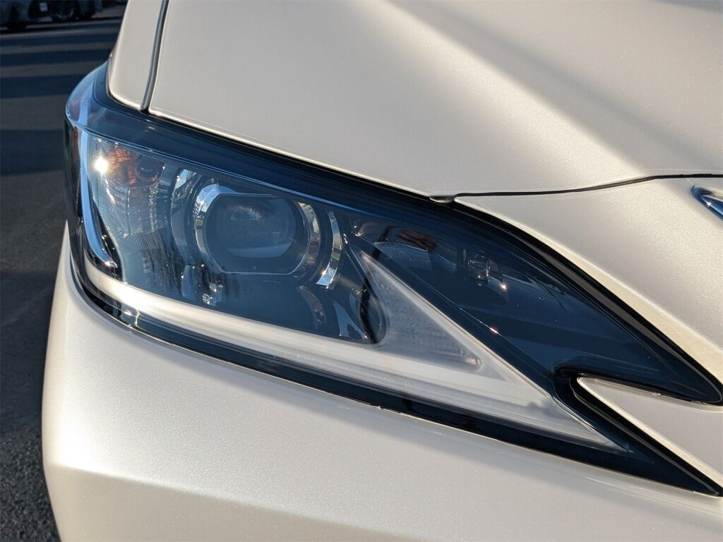 2025 Lexus ES 350 Richmond VA