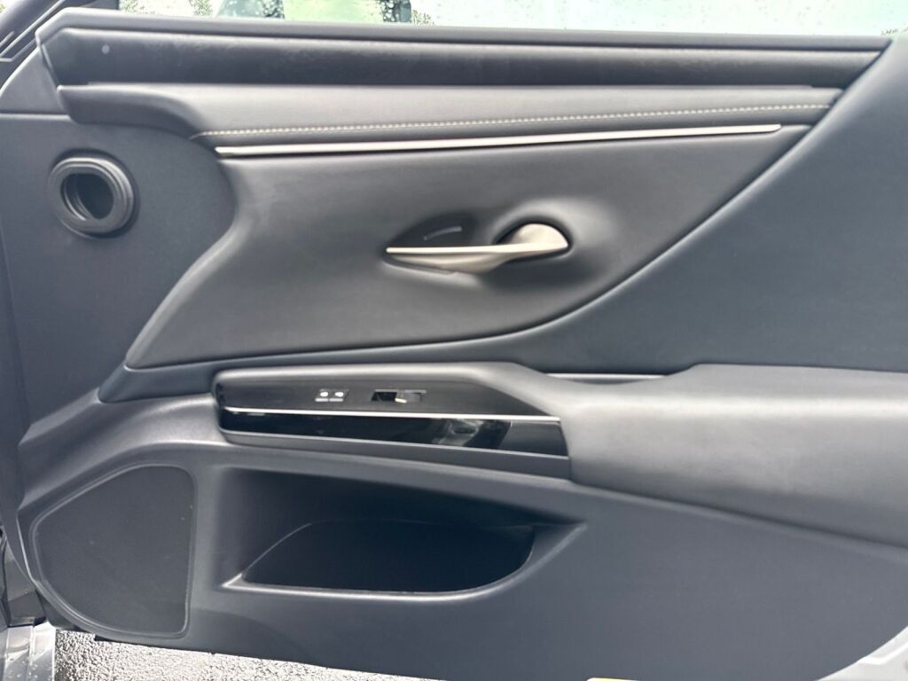 2025 Lexus ES 350 Richmond VA
