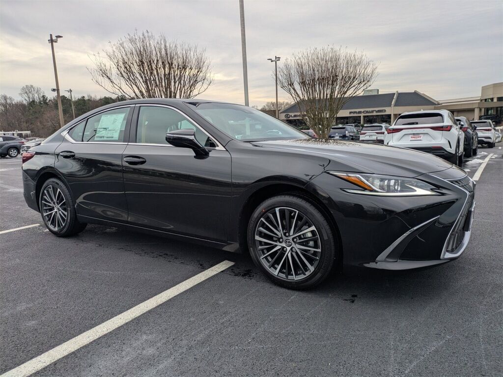 2025 Lexus ES