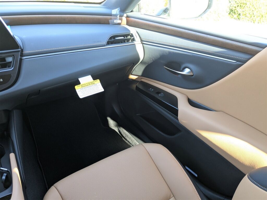 2025 Lexus ES 350 Richmond VA