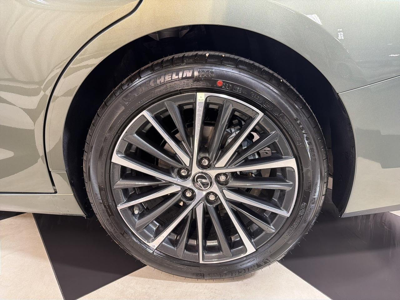 2025 Lexus ES 350 Annapolis MD