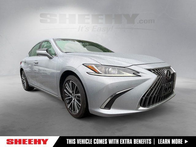 2025 Lexus ES