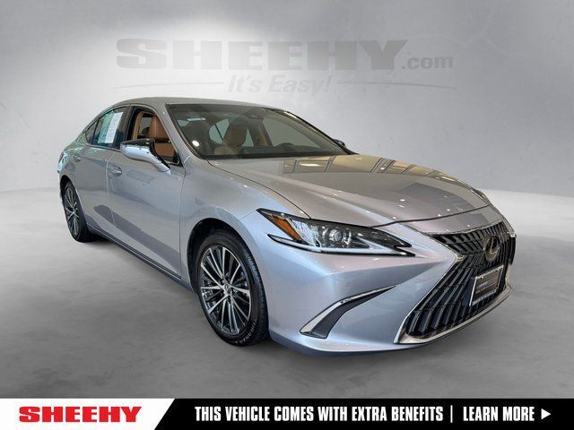 2025 Lexus ES