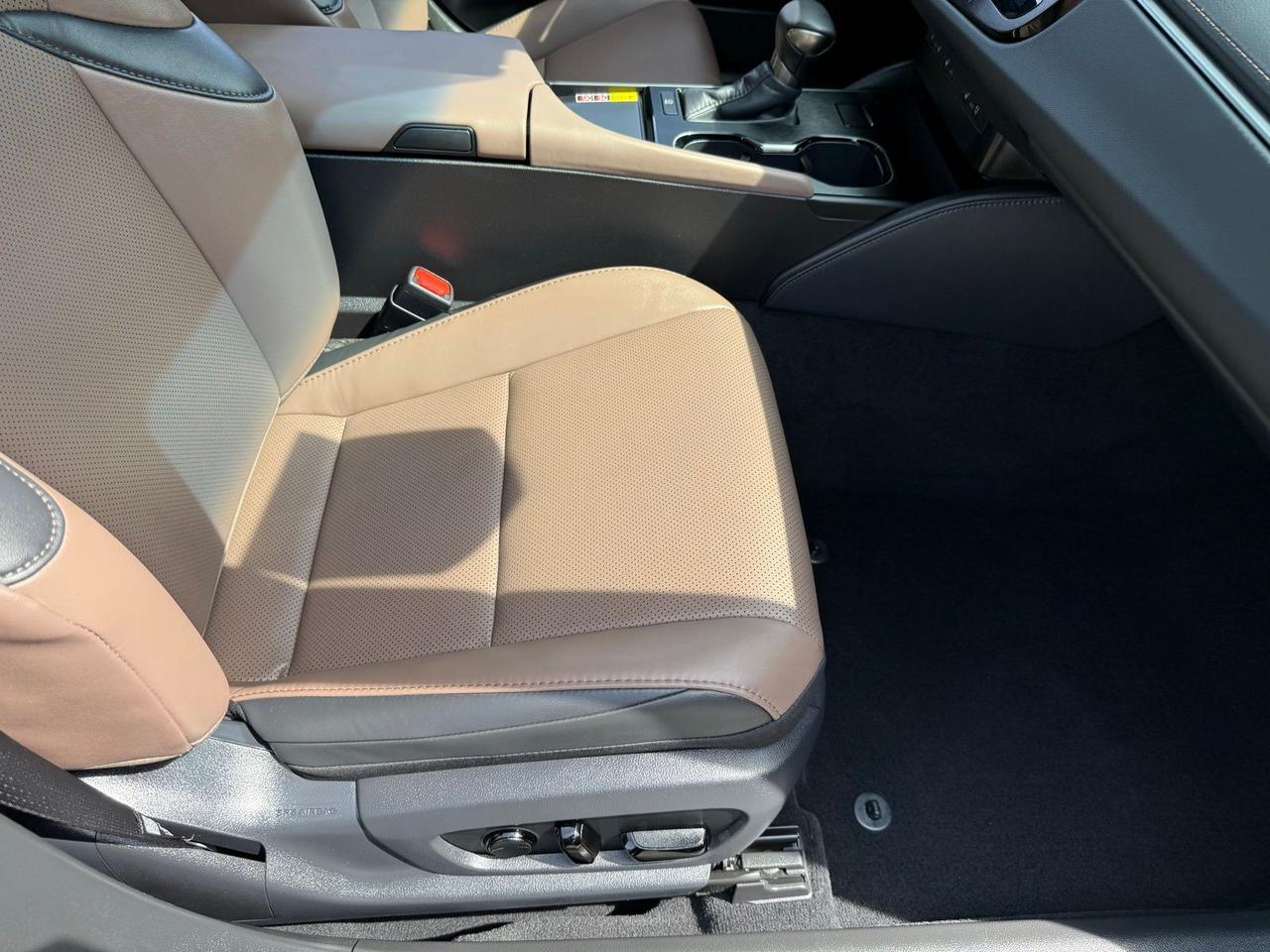 2025 Lexus ES 350 Annapolis MD