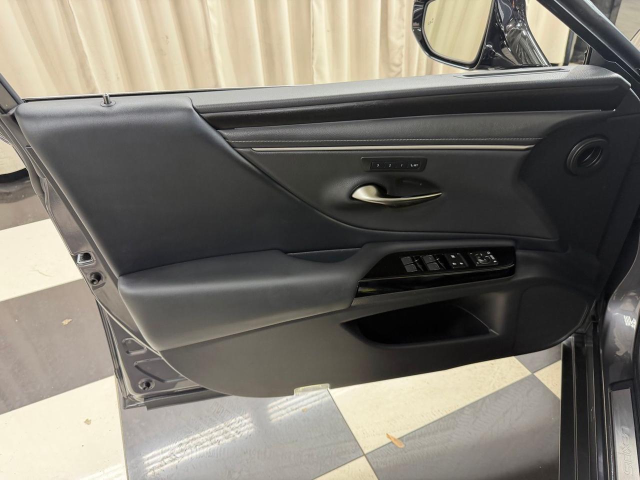 2025 Lexus ES 350 Annapolis MD