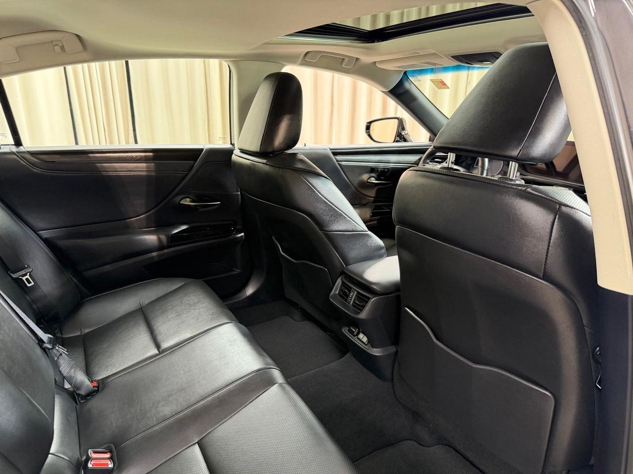 2025 Lexus ES 350 Annapolis MD