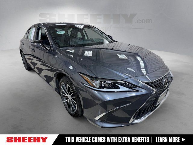 2025 Lexus ES 350