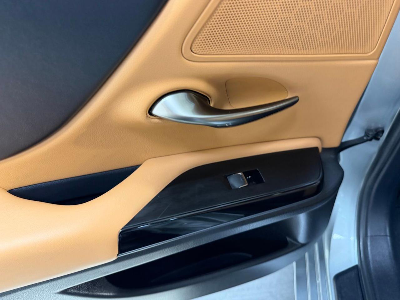 2025 Lexus ES 350 Annapolis MD
