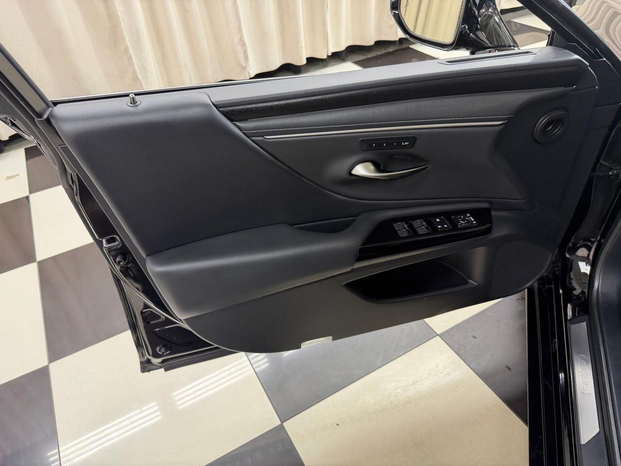 2025 Lexus ES 350 Annapolis MD