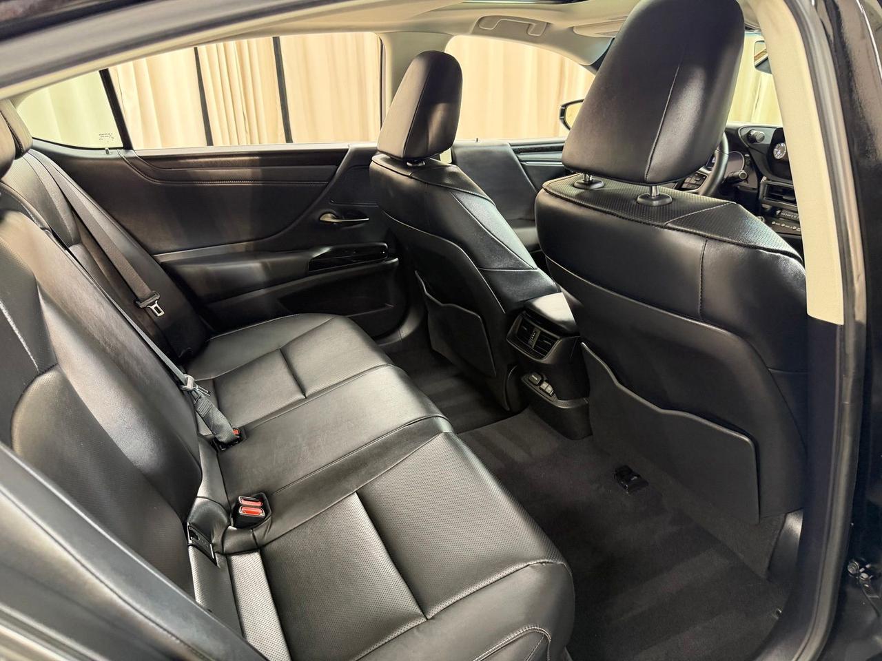 2025 Lexus ES 350 Annapolis MD