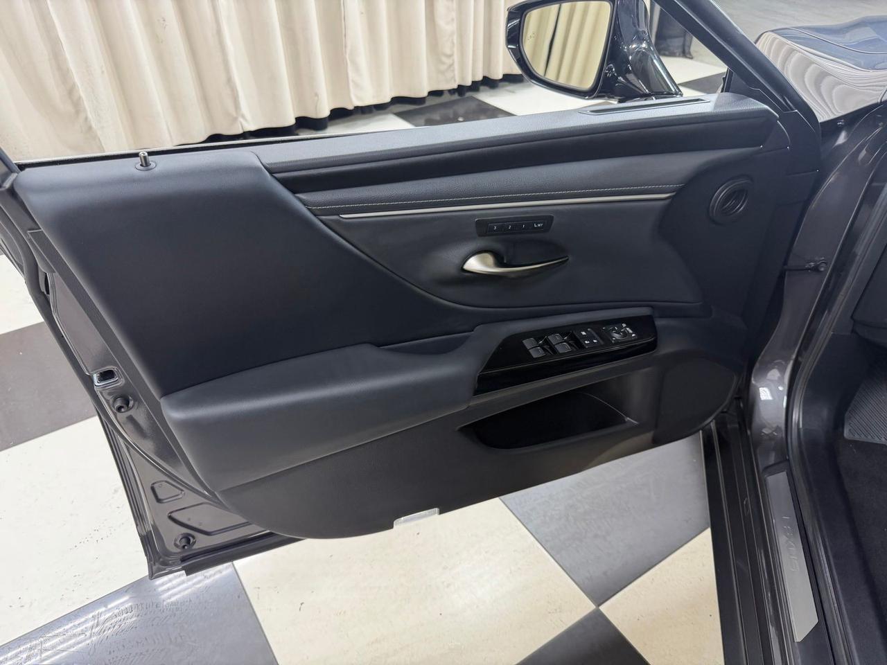 2025 Lexus ES 350 Annapolis MD