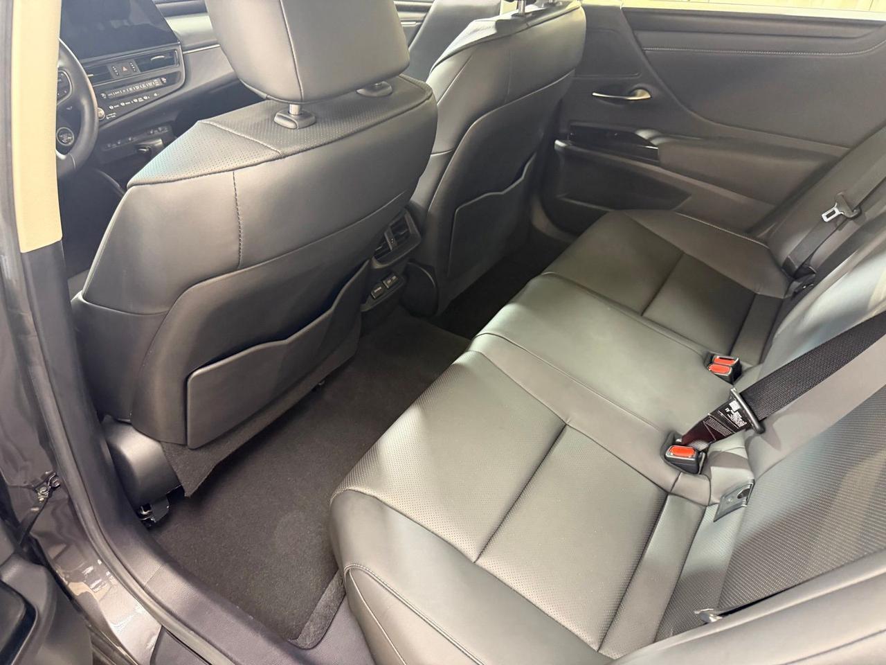 2025 Lexus ES 350 Annapolis MD