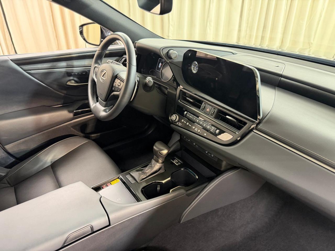 2025 Lexus ES 350 Annapolis MD