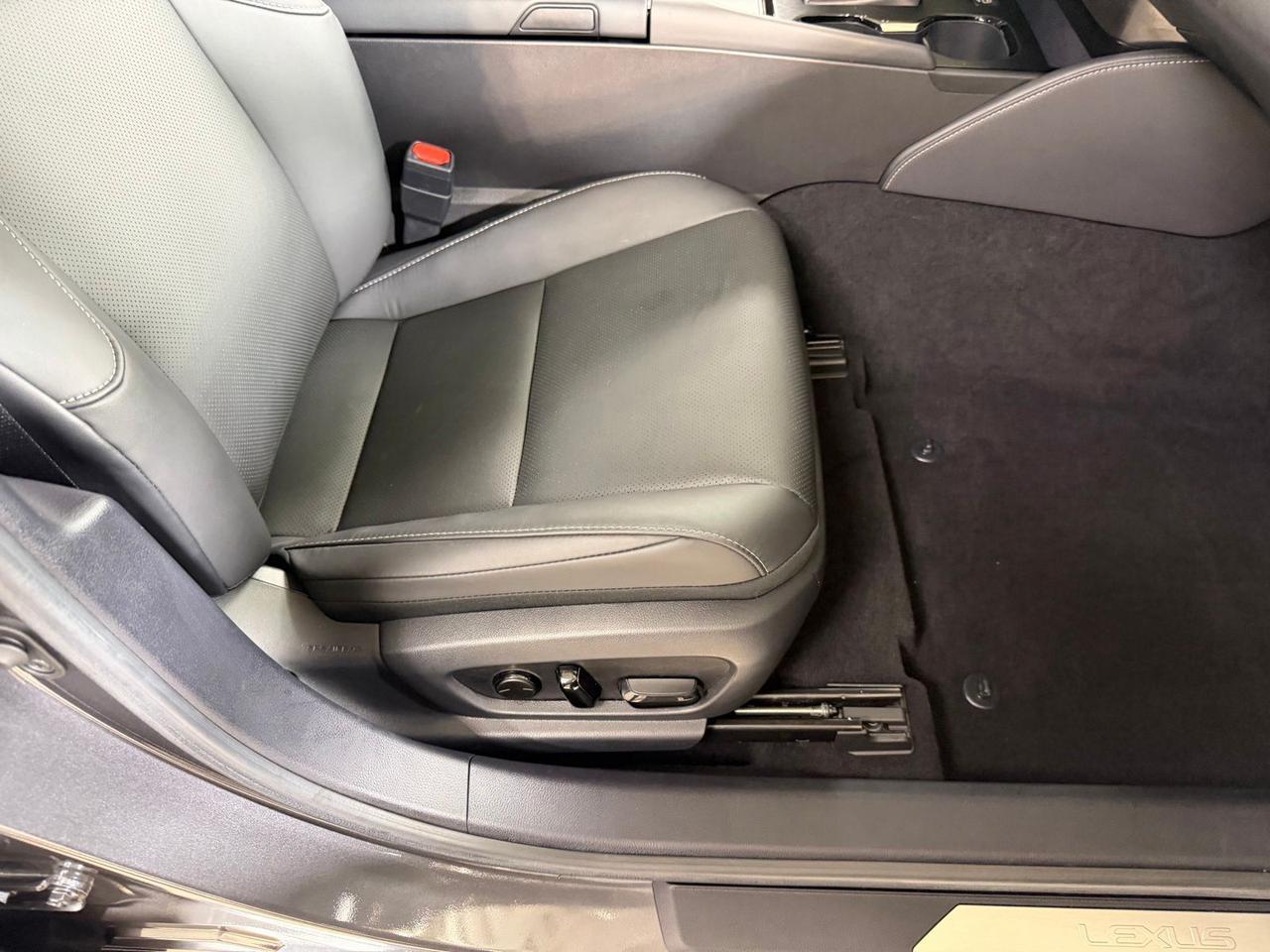 2025 Lexus ES 350 Annapolis MD