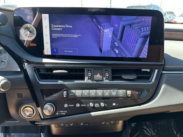 2025 Lexus ES 4dr Sedan Tucson AZ