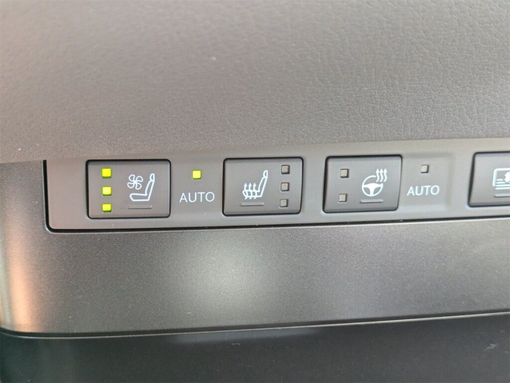 2025 Lexus ES HYBRID ES 300h LUXURY Richmond VA