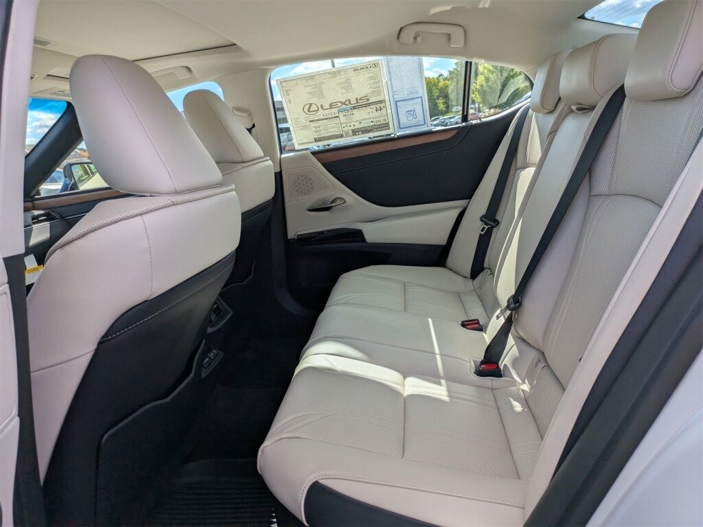 2025 Lexus ES HYBRID ES 300h LUXURY Richmond VA